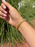 Pulsera rectángulos brillantes. Laminado en oro 14k.