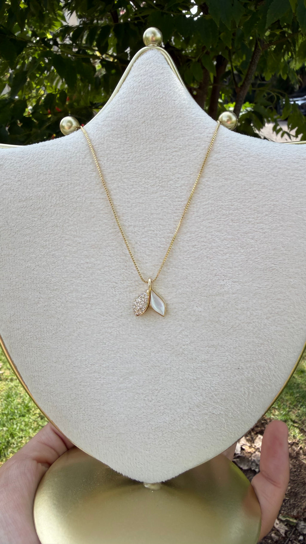 Collar colita de sirena. Laminado en oro 14k