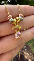 Collar niñita rosa. Laminado en oro 14k